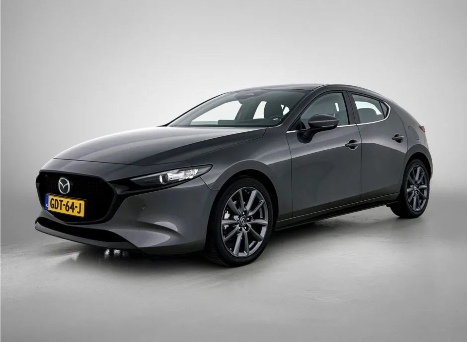 Mazda 3 (2024) — foto 1
