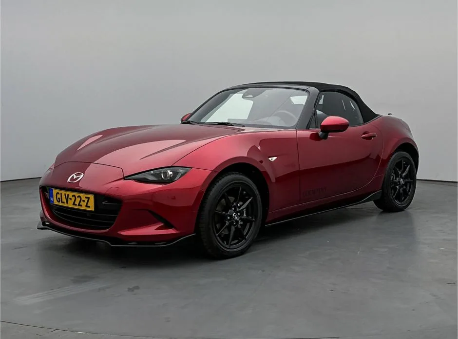 Mazda MX-5 (2024) — foto 1