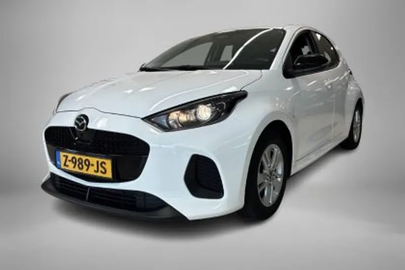 Mazda 2_Hybrid (2024)