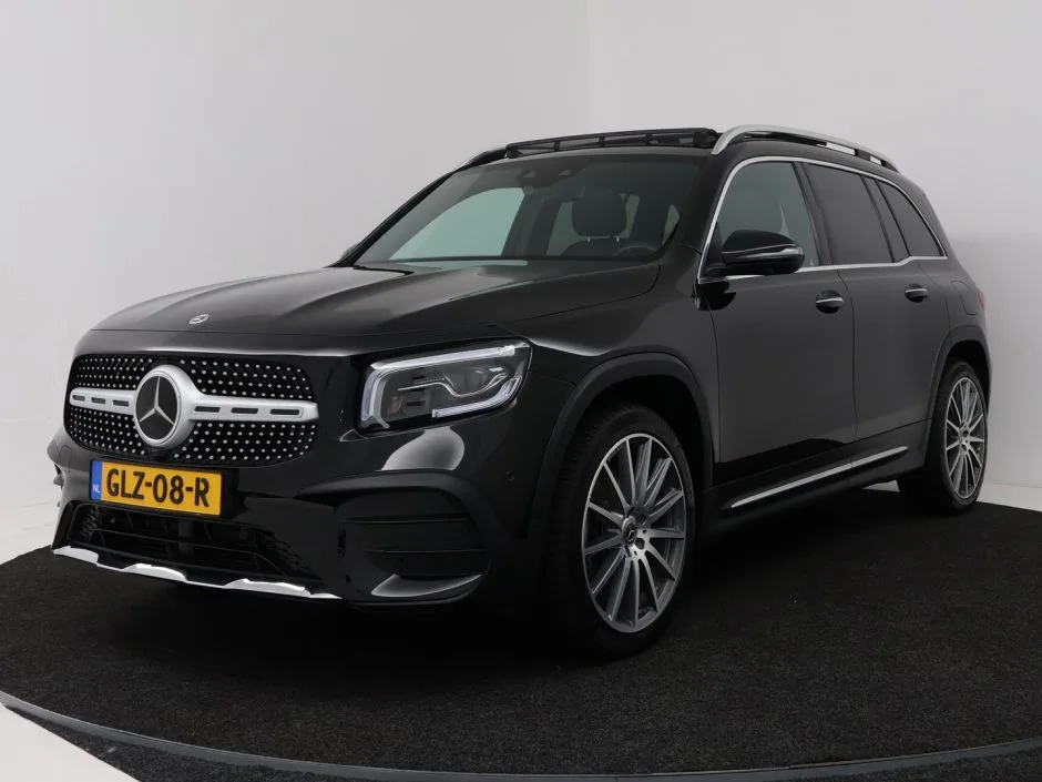 Mercedes-Benz GLB-Klasse (2025) — foto 1