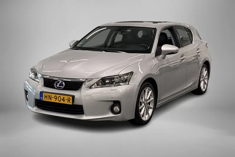 Lexus CT (2011)