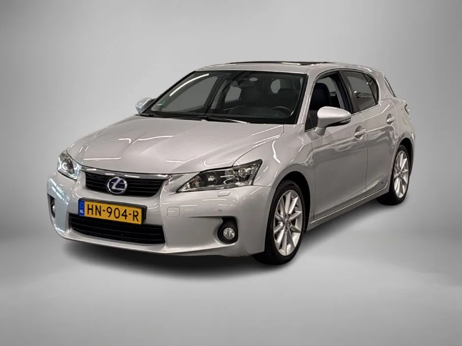 Lexus CT (2011) — foto 1