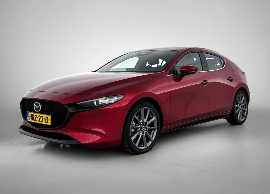 Mazda 3 (2025) — foto 1