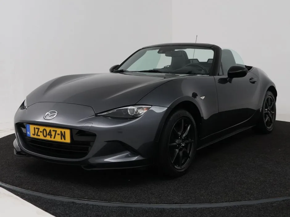 Mazda MX-5 (2016) — foto 1