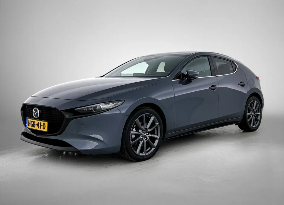 Mazda 3 (2025) — foto 1