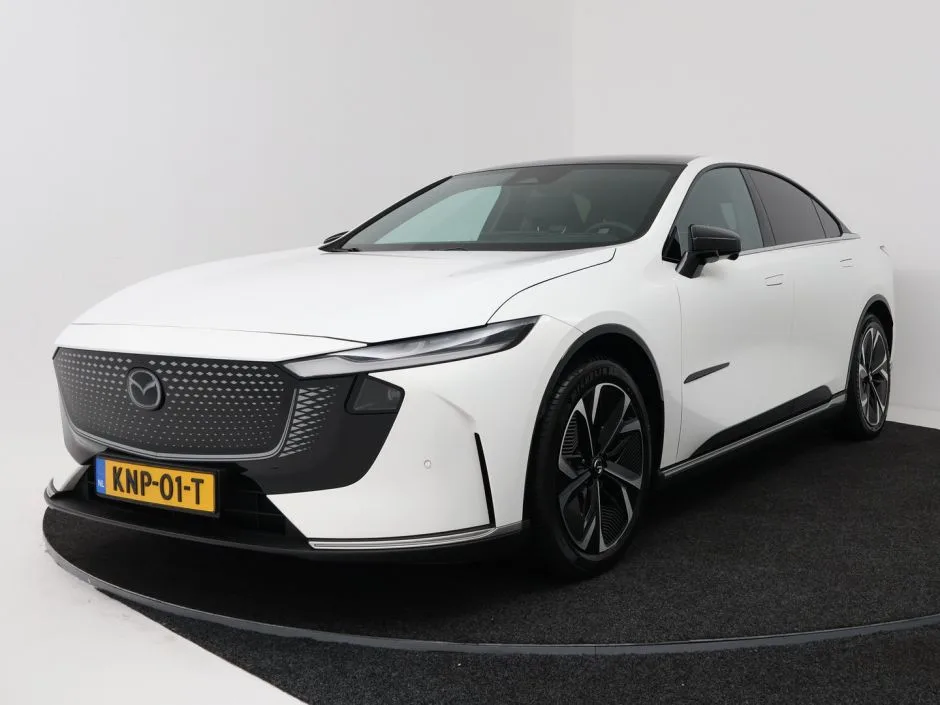 Mazda 6 (2026) — foto 1