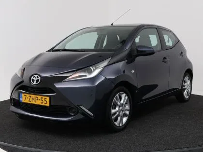 Toyota Aygo (2015) — foto 1