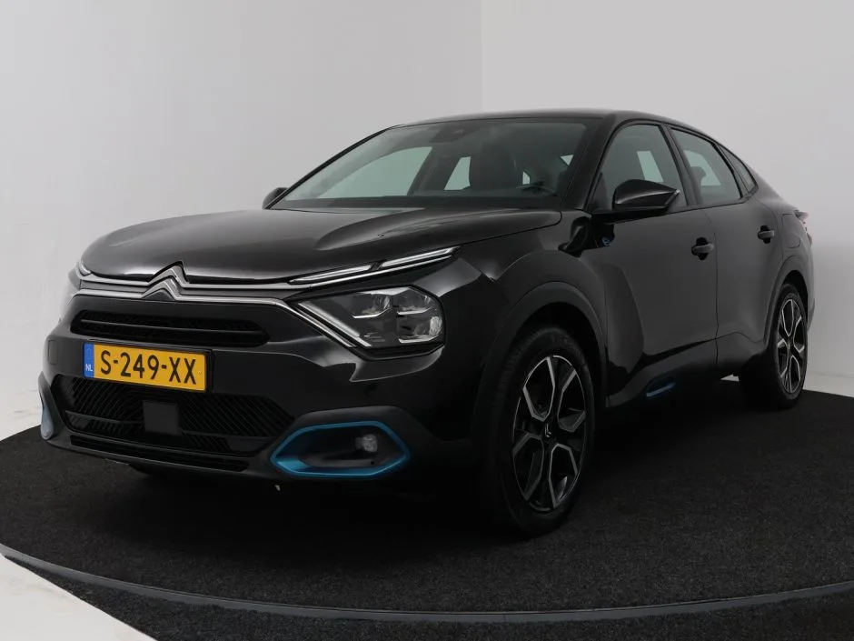 Citroën Ë-C4_X (2023) — foto 1