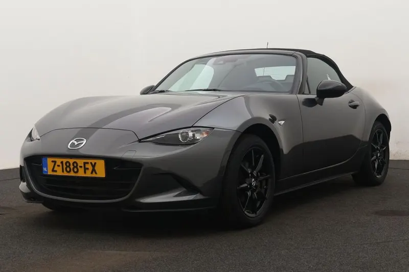 Mazda MX-5 (2023)
