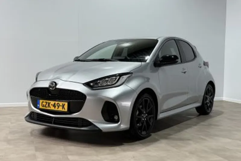 Mazda 2_Hybrid (2024)