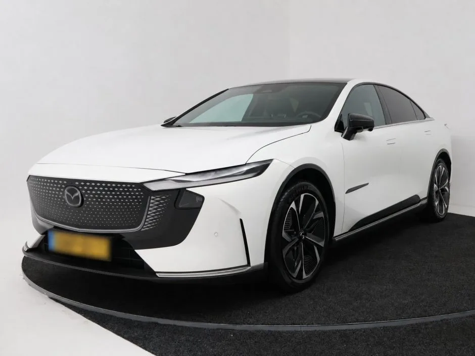 Mazda 6 (2026) — foto 1
