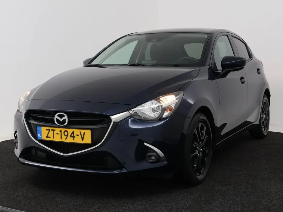 Mazda 2 (2019) — foto 1