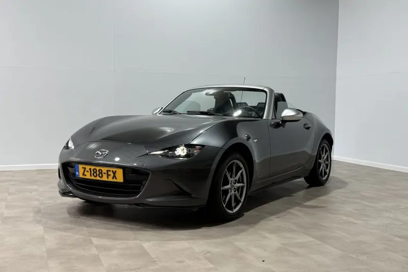 Mazda MX-5 (2023)