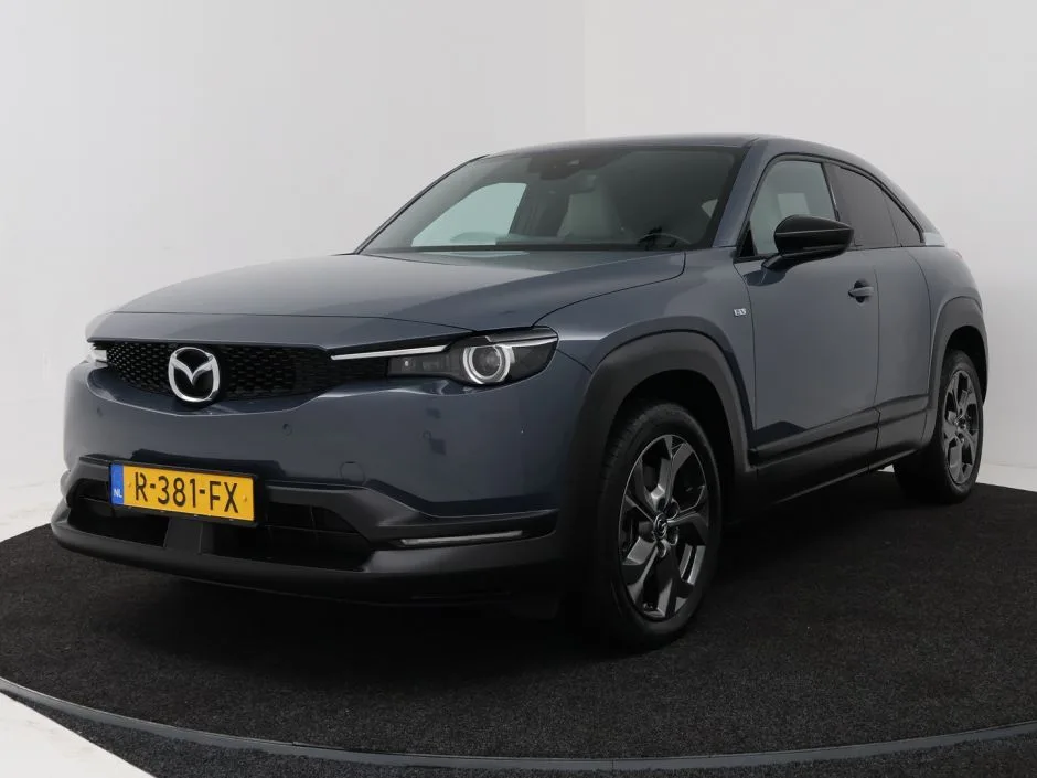 Mazda MX-30 (2022) — foto 1