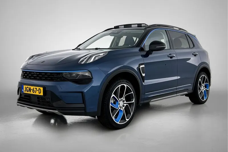 Lynk & Co 01 (2022)