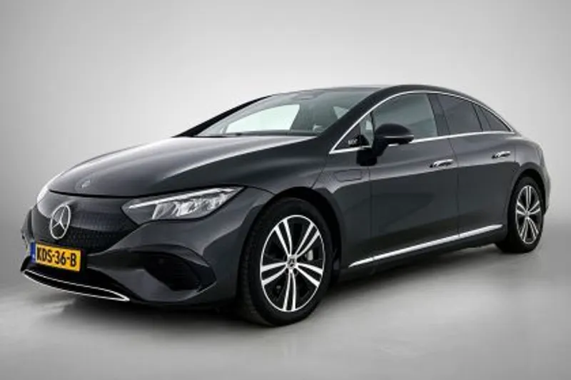 Mercedes-Benz EQE (2024)