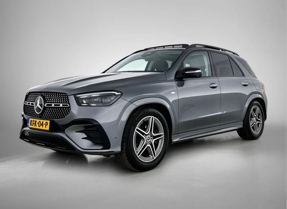 Mercedes-Benz GLE (2025) — foto 1