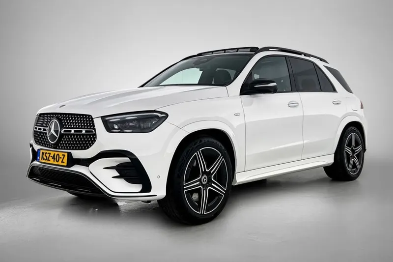 Mercedes-Benz GLE (2025)