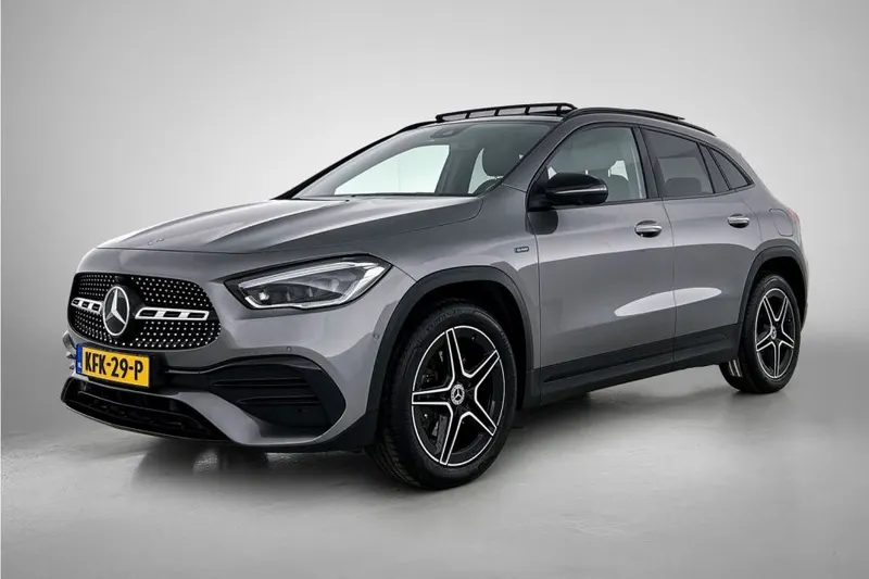 Mercedes-Benz GLA (2021)