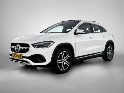 Mercedes-Benz GLA (2021) — foto 1