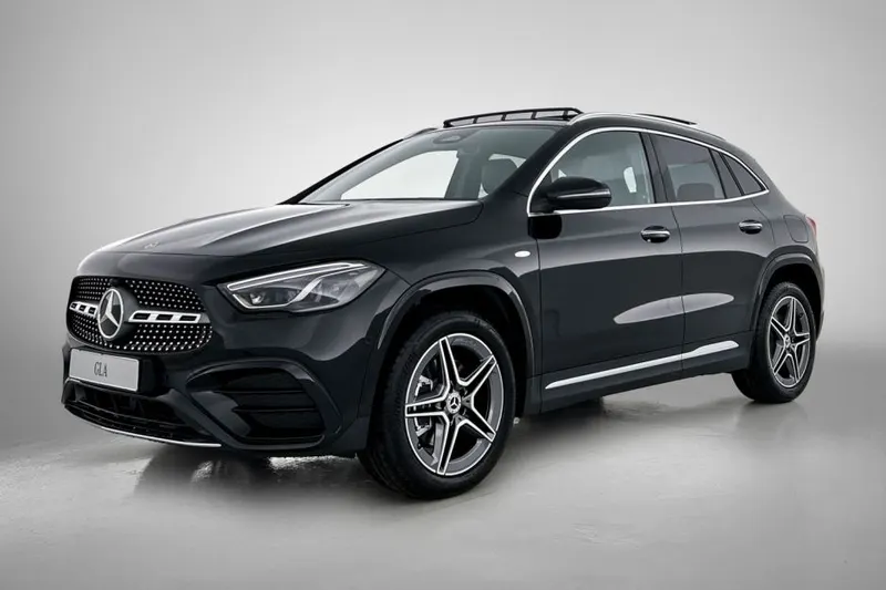 Mercedes-Benz GLA (2025)