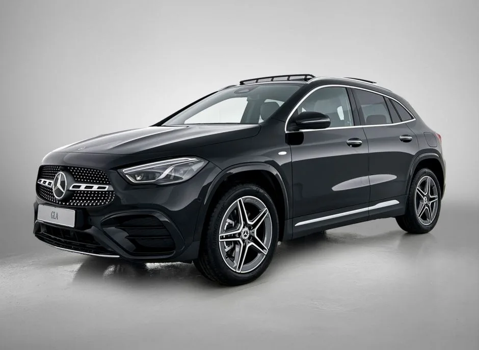 Mercedes-Benz GLA (2025) — foto 1
