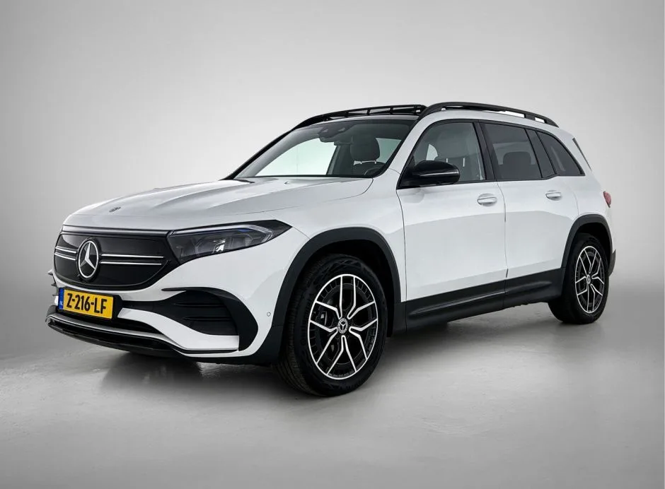 Mercedes-Benz EQB (2024) — foto 1