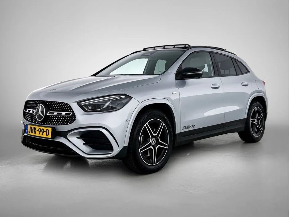 Mercedes-Benz GLA (2025) — foto 1