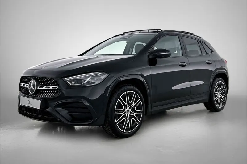 Mercedes-Benz GLA (2026)