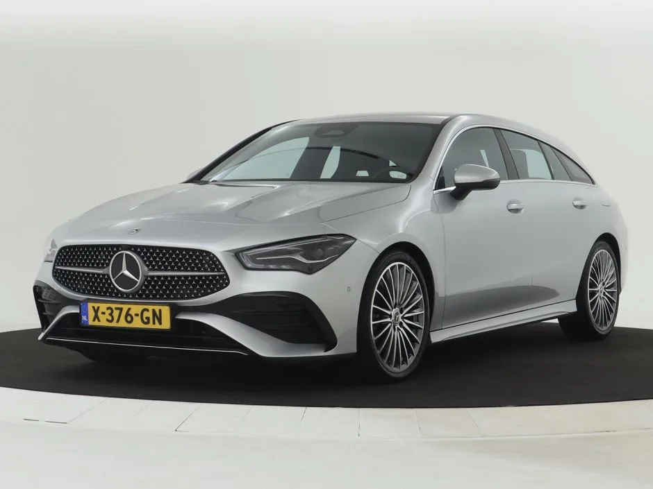 Mercedes-Benz CLA-Klasse (2023) — foto 1
