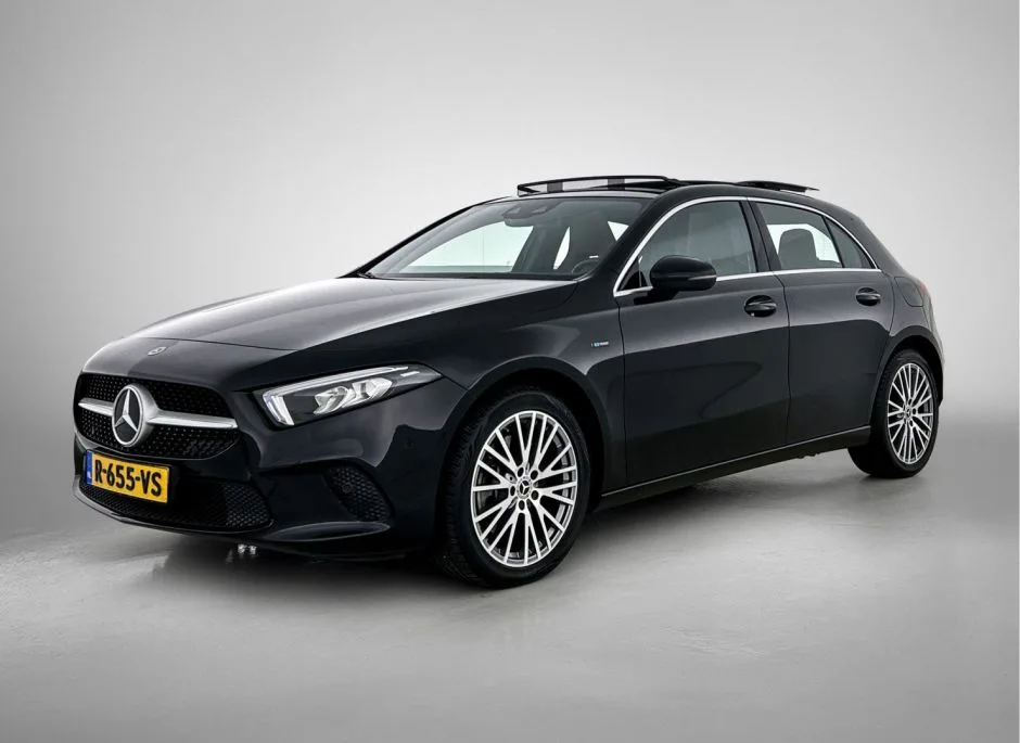 Mercedes-Benz A-Klasse (2020) — foto 1