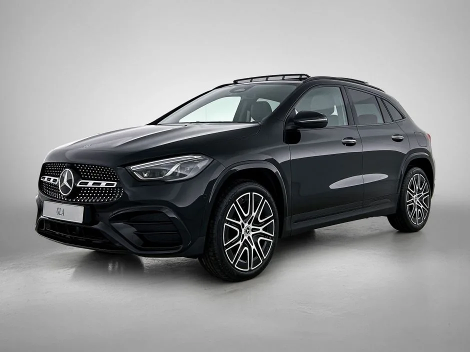 Mercedes-Benz GLA (2026) — foto 1