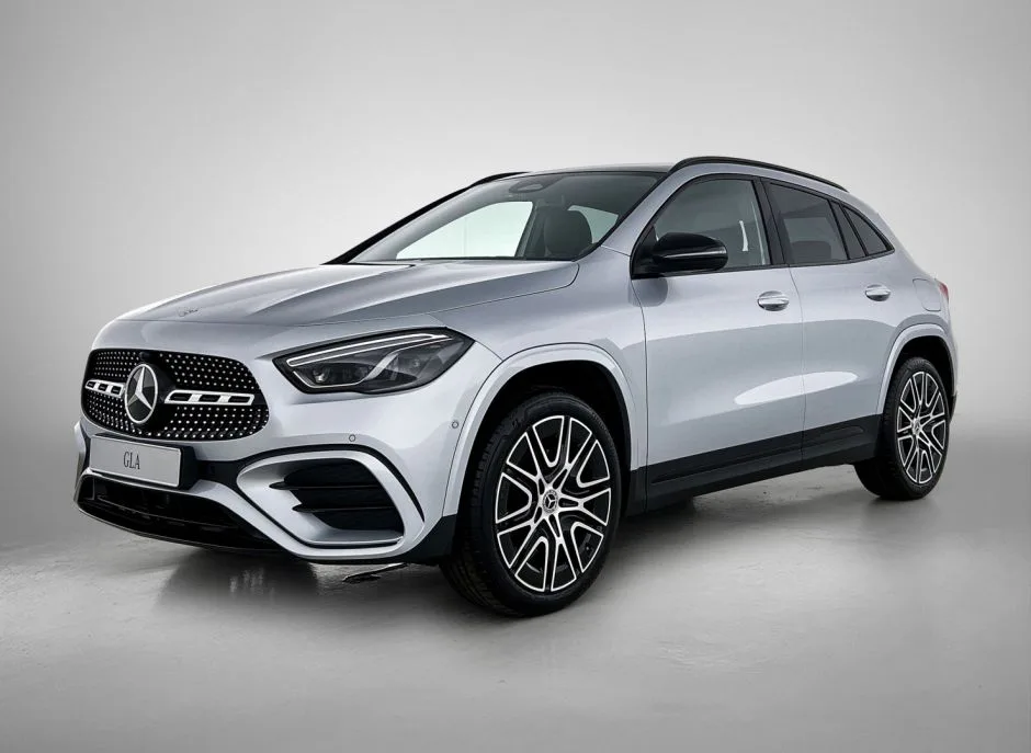 Mercedes-Benz GLA (2026) — foto 1