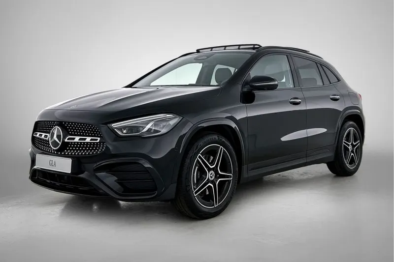 Mercedes-Benz GLA (2026)
