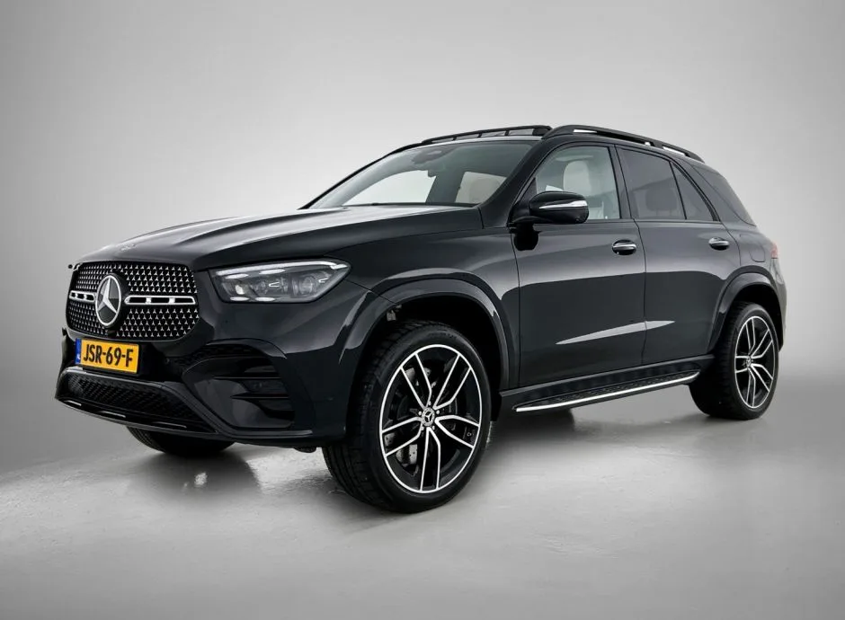 Mercedes-Benz GLE (2024) — foto 1