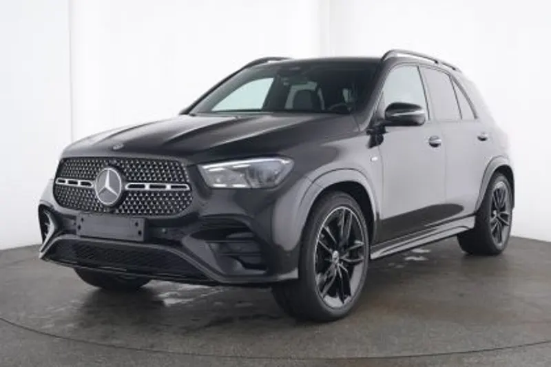 Mercedes-Benz GLE (2025)