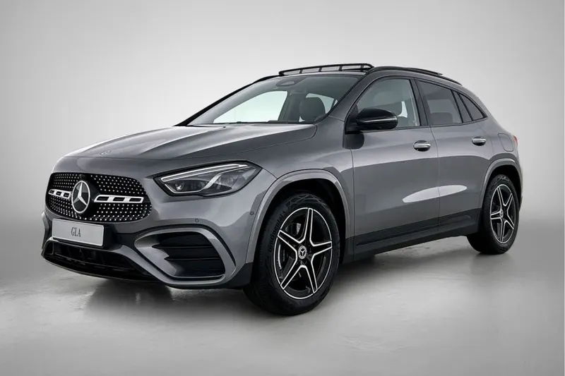 Mercedes-Benz GLA (2026)