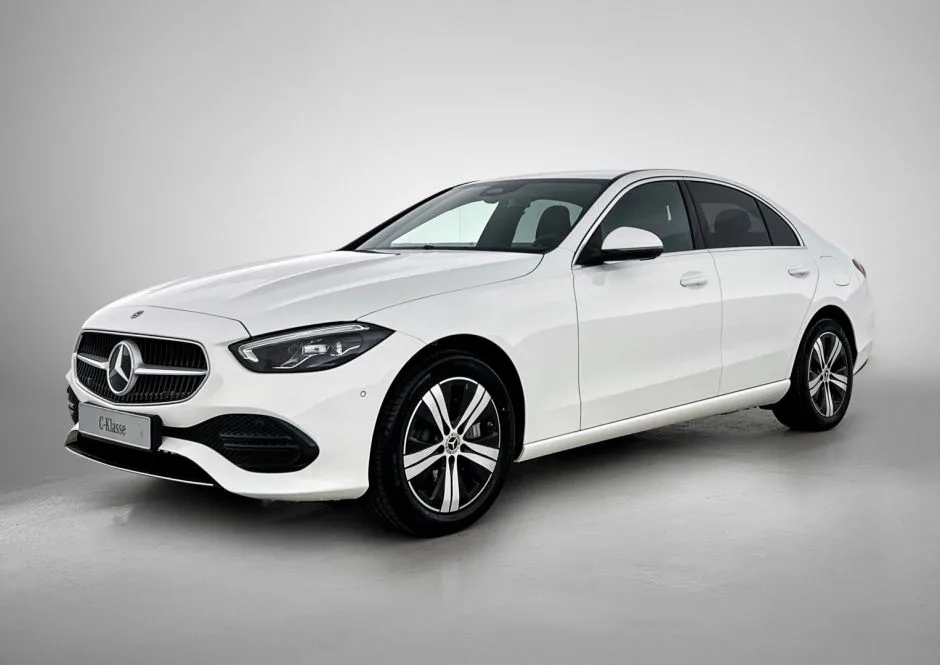 Mercedes-Benz C-Klasse (2026) — foto 1