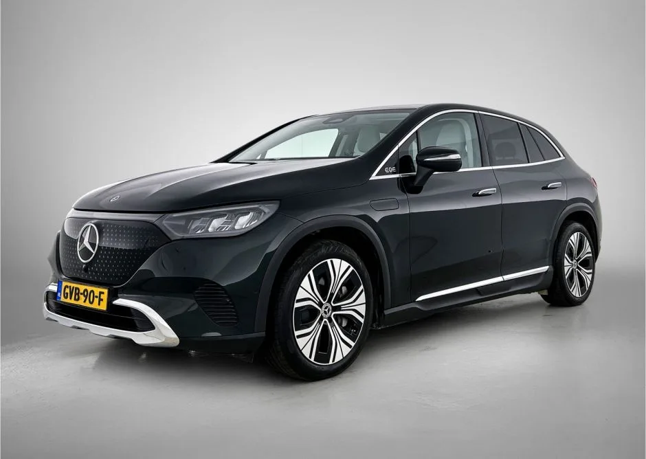 Mercedes-Benz EQE (2024) — foto 1