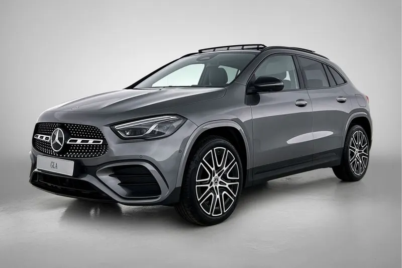Mercedes-Benz GLA (2026)