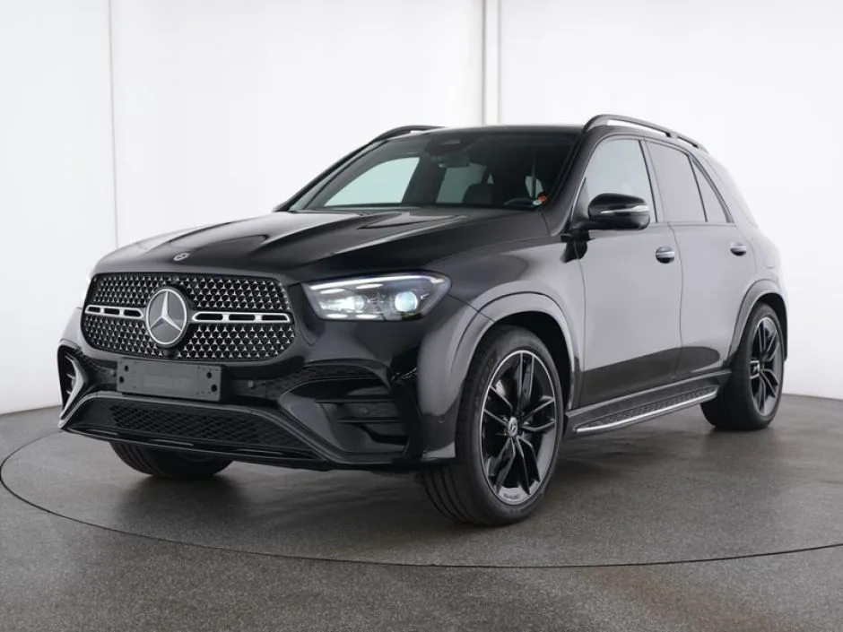 Mercedes-Benz GLE (2025) — foto 1