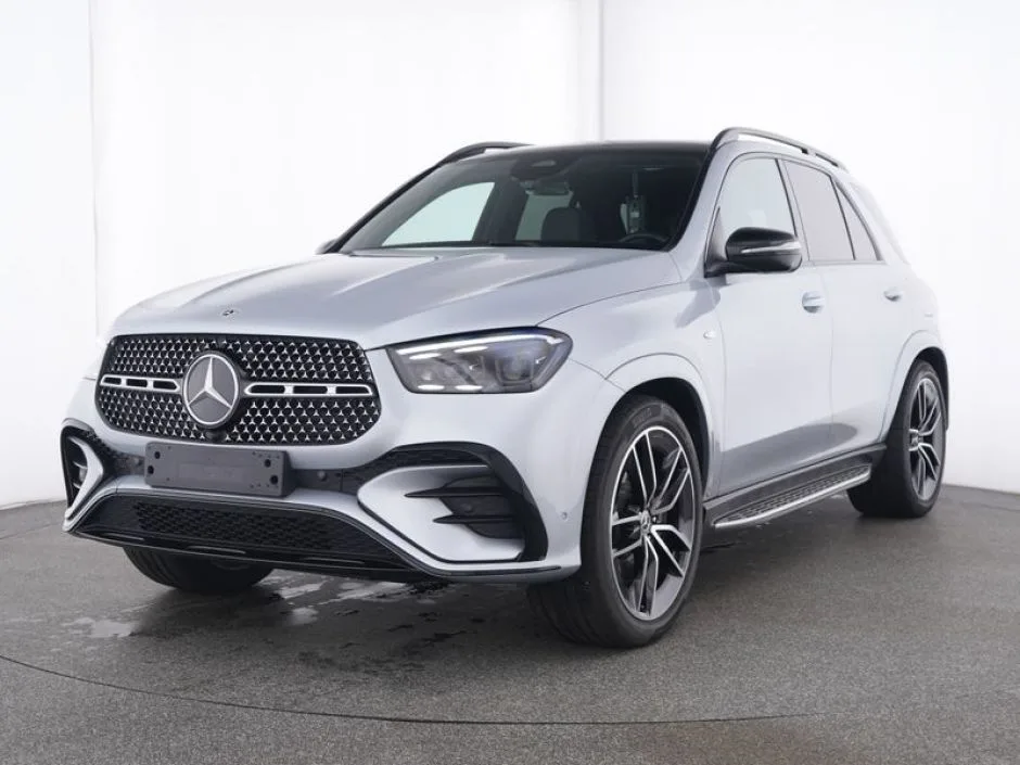Mercedes-Benz GLE (2025) — foto 1