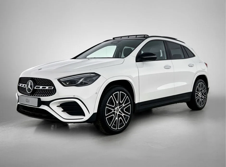 Mercedes-Benz GLA (2026) — foto 1