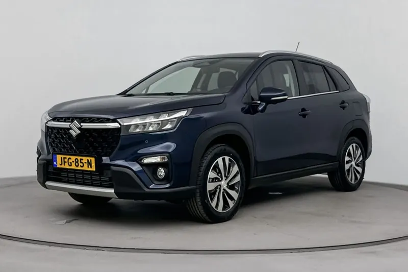 Suzuki S-Cross (2025)