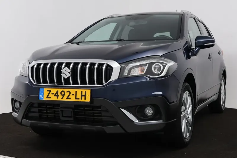 Suzuki S-Cross (2021)