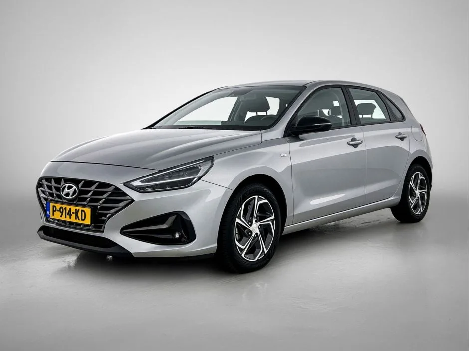 Hyundai i30 (2022) — foto 1