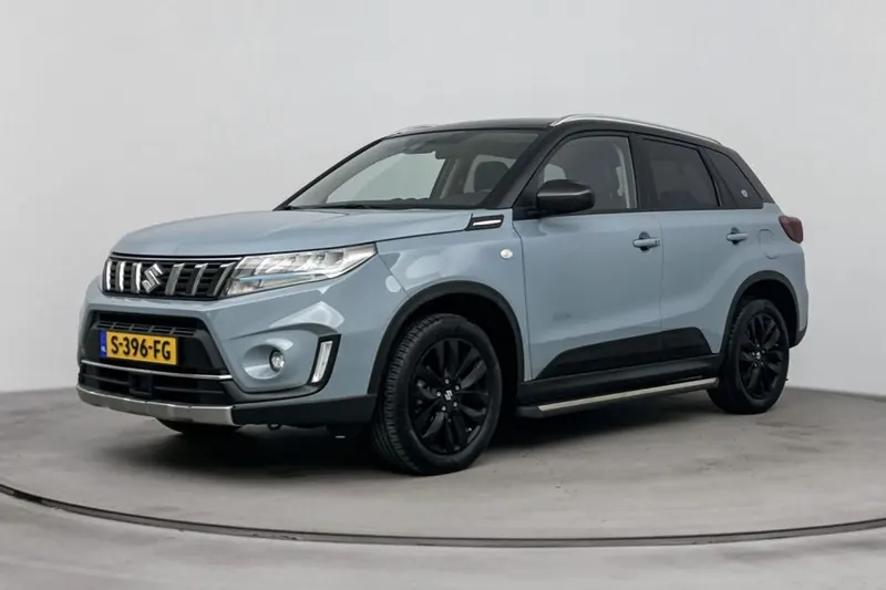 Suzuki Vitara (2023)