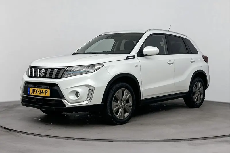 Suzuki Vitara (2023)