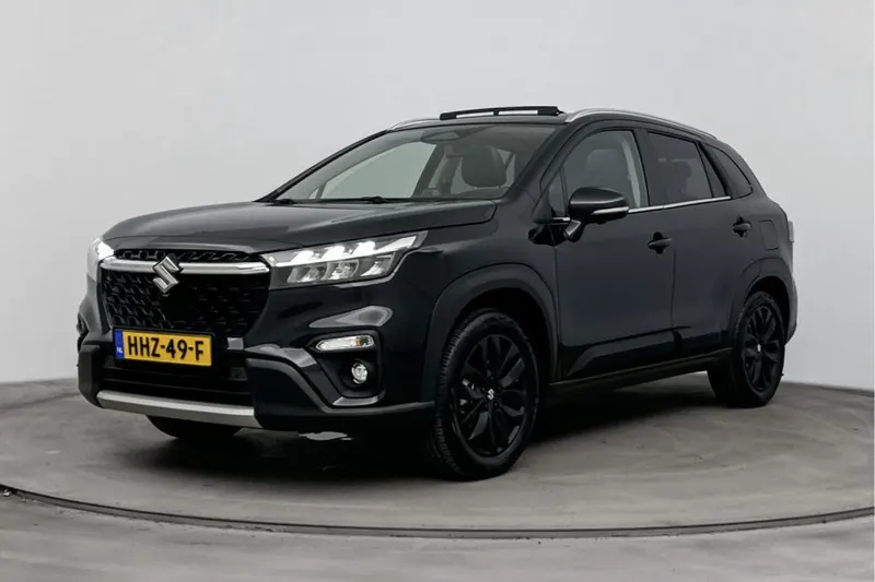 Suzuki S-Cross (2025)