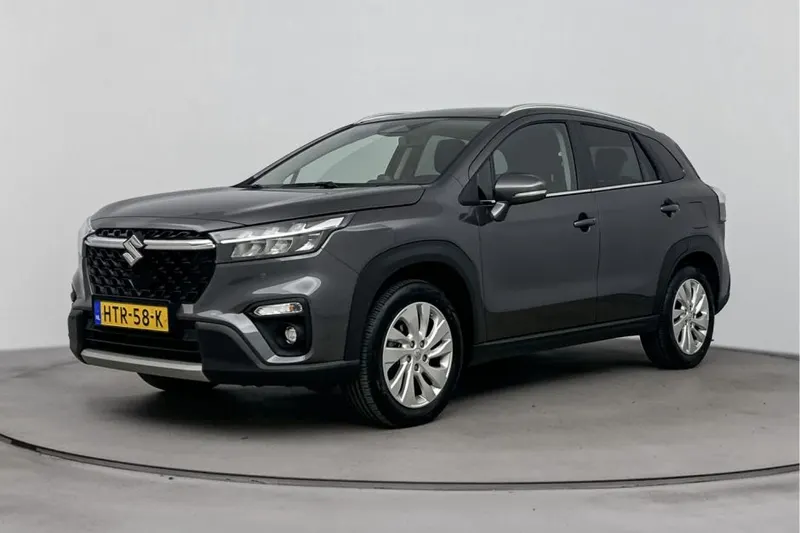 Suzuki S-Cross (2025)